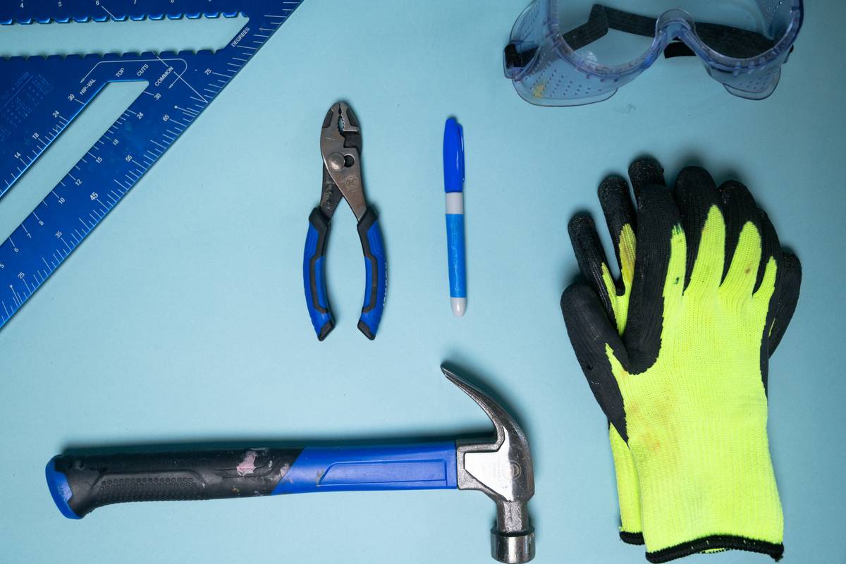 List of Power Tools: 7 Essential Picks to Avoid Costly DIY Disasters